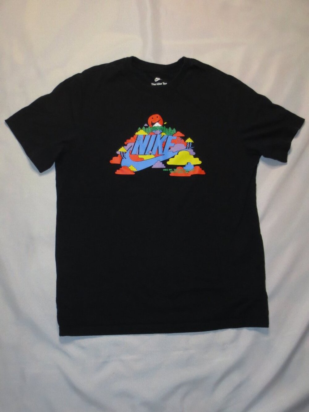 NIKE unisex T-SHIRT black SOFT short sleeve THE NIKE TEE SIZE LARGE